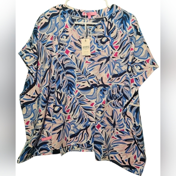 Simply Southern NWT Blue and Pink Leaf Print Blouse Size Small Oversized PTP 25 - Picture 4 of 5